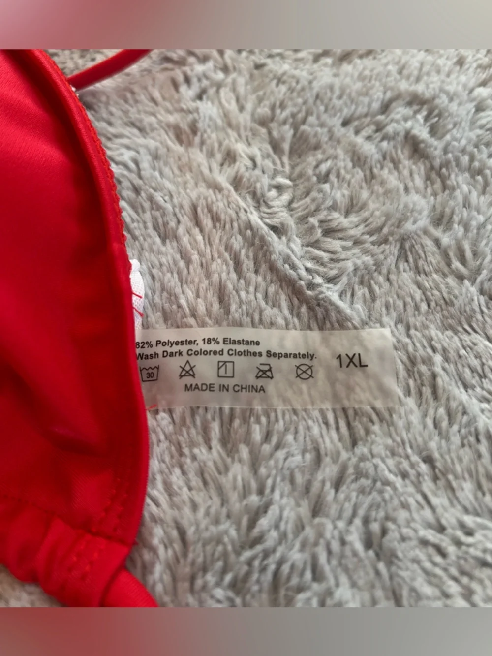 Red Triangle Bikini set - Picture 3 of 6